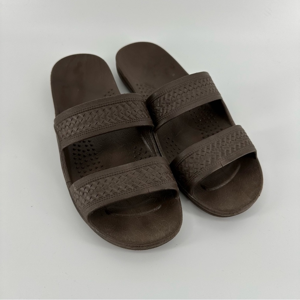 Surfware Women’s Brown Slip on Comfort Slippers
